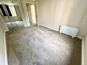 Bedroom- click for photo gallery